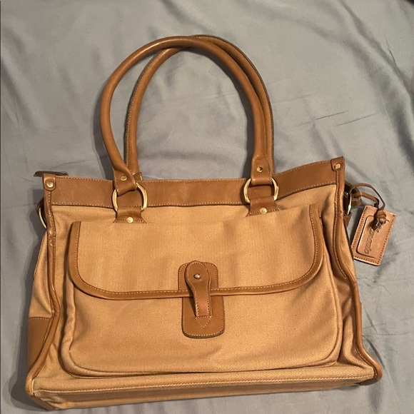Elegant Tan Laptop Bag - Picture 3 of 7